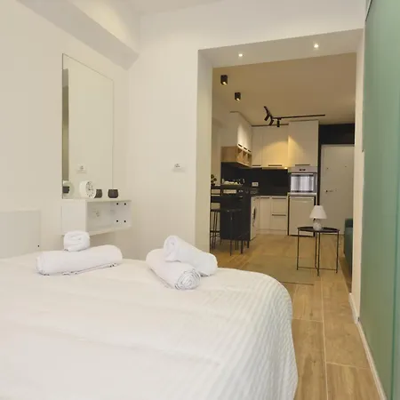 Premium * تيرانا