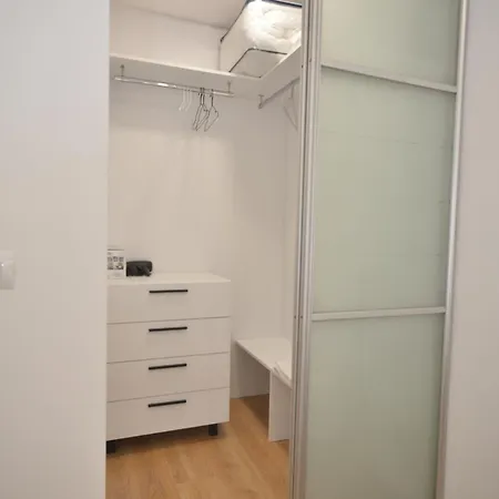 Premium Apartment *
